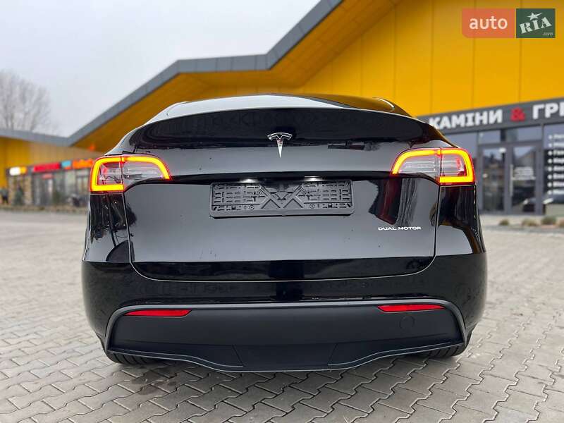 Внедорожник / Кроссовер Tesla Model Y 2024 в Киеве фото 10 Внедорожник / Кроссовер Tesla Model Y 2024 в Киеве