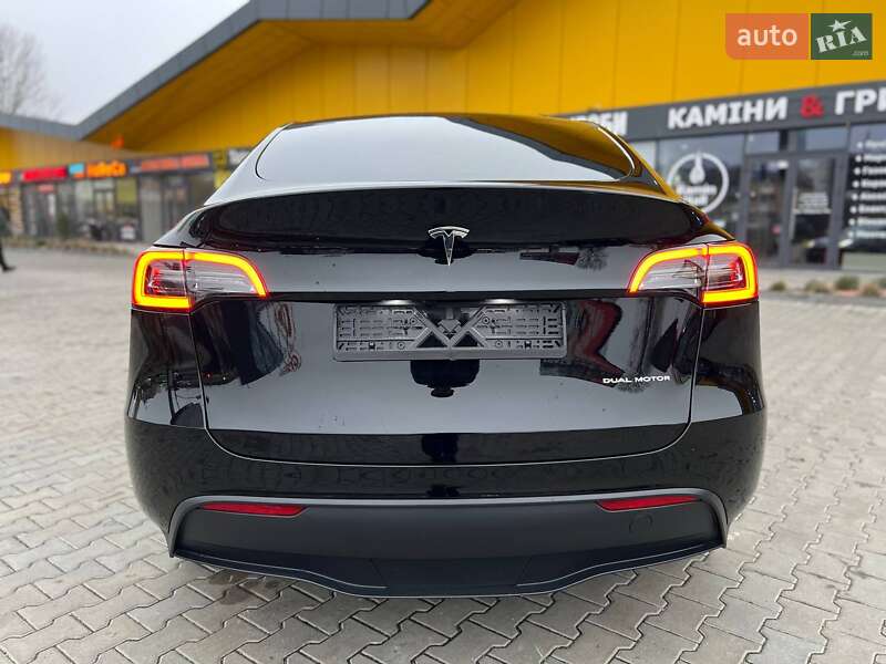 Внедорожник / Кроссовер Tesla Model Y 2024 в Киеве фото 12 Внедорожник / Кроссовер Tesla Model Y 2024 в Киеве