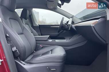 Позашляховик / Кросовер Tesla Model Y 2024 в Києві фото 31 Позашляховик / Кросовер Tesla Model Y 2024 в Києві