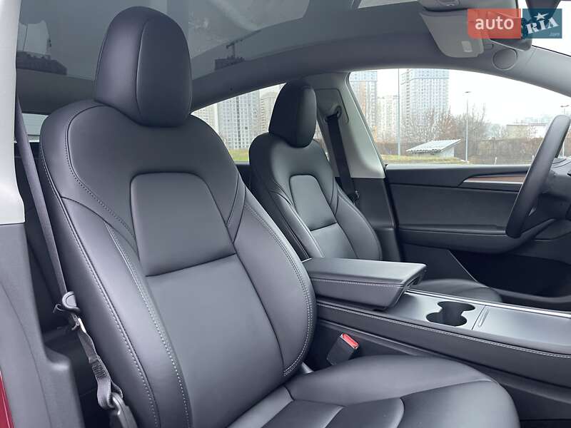 Внедорожник / Кроссовер Tesla Model Y 2024 в Киеве фото 34 Внедорожник / Кроссовер Tesla Model Y 2024 в Киеве