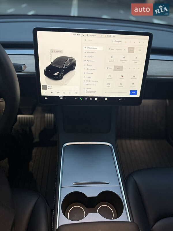 Внедорожник / Кроссовер Tesla Model Y 2023 в Киеве