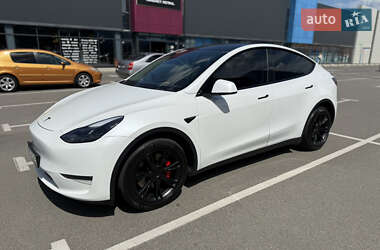Позашляховик / Кросовер Tesla Model Y 2022 в Києві