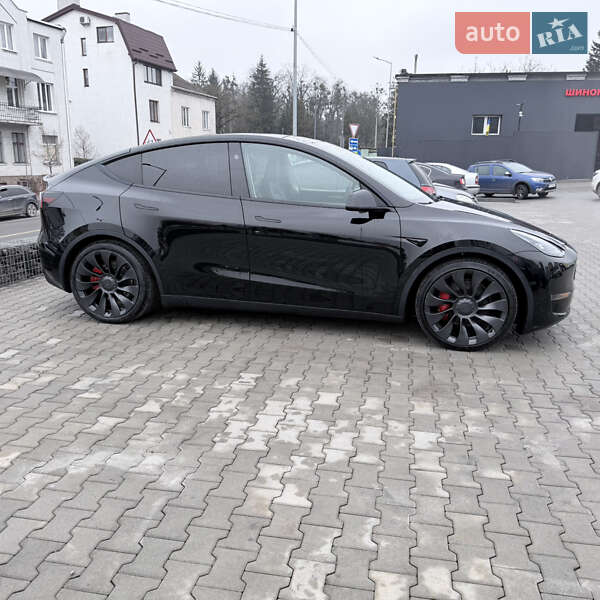 Внедорожник / Кроссовер Tesla Model Y 2023 в Львове фото 16 Внедорожник / Кроссовер Tesla Model Y 2023 в Львове