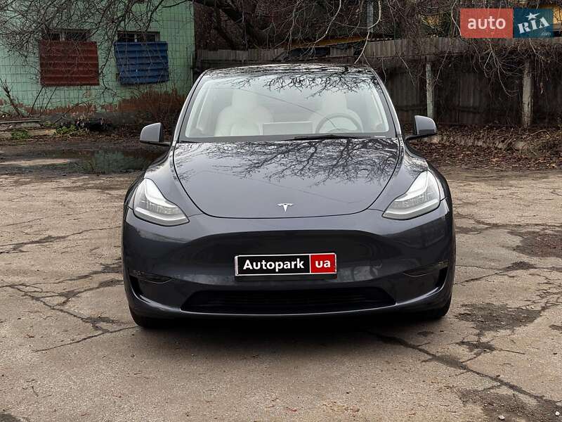 Позашляховик / Кросовер Tesla Model Y 2023 в Харкові