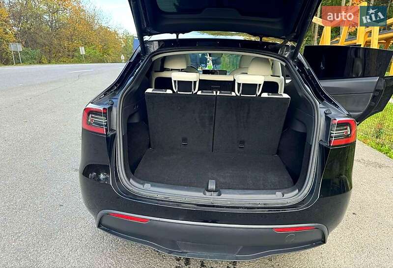 Внедорожник / Кроссовер Tesla Model Y 2022 в Ивано-Франковске фото 10 Внедорожник / Кроссовер Tesla Model Y 2022 в Ивано-Франковске