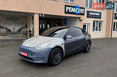 Внедорожник / Кроссовер Tesla Model Y 2021 в Луцке