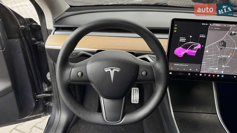Внедорожник / Кроссовер Tesla Model Y 2021 в Луцке