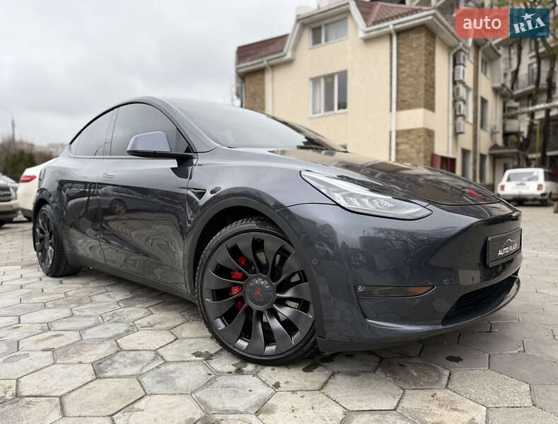 Внедорожник / Кроссовер Tesla Model Y 2022 в Одессе