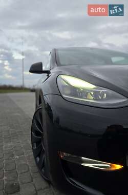 Позашляховик / Кросовер Tesla Model Y 2024 в Львові