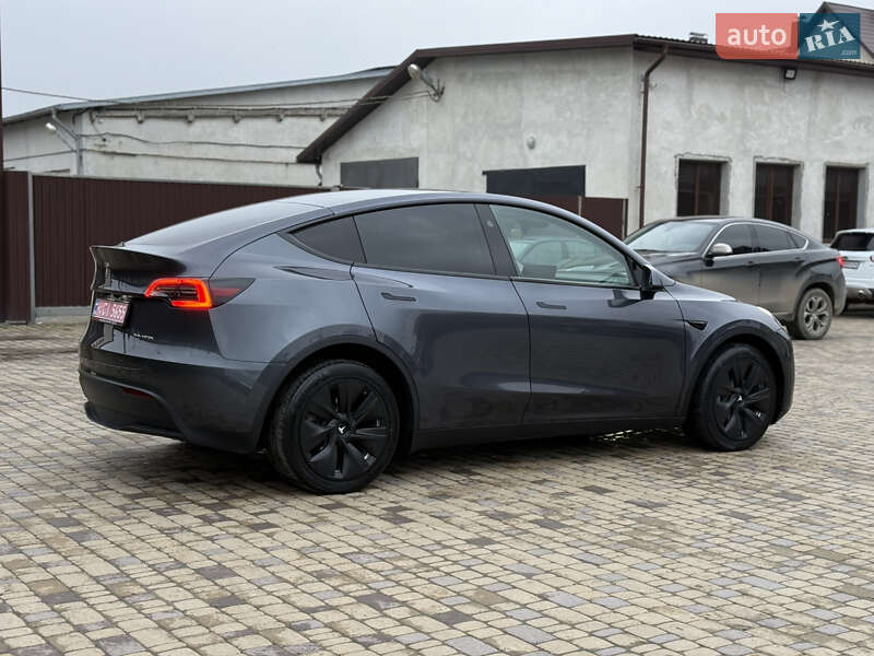 Внедорожник / Кроссовер Tesla Model Y 2023 в Тернополе