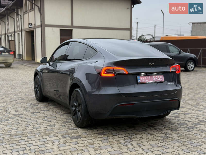 Внедорожник / Кроссовер Tesla Model Y 2023 в Тернополе