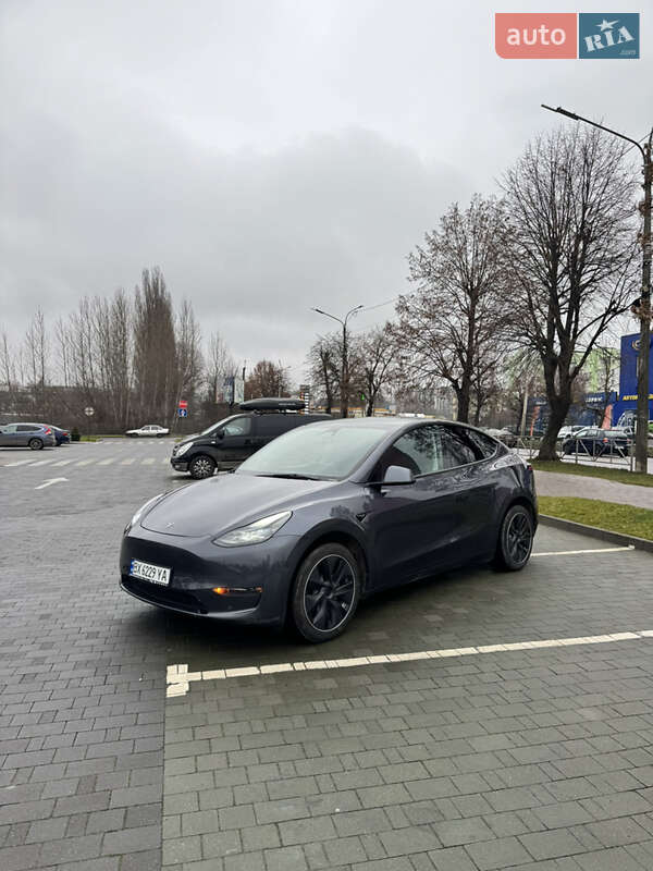 Внедорожник / Кроссовер Tesla Model Y 2023 в Хмельницком фото 2 Внедорожник / Кроссовер Tesla Model Y 2023 в Хмельницком