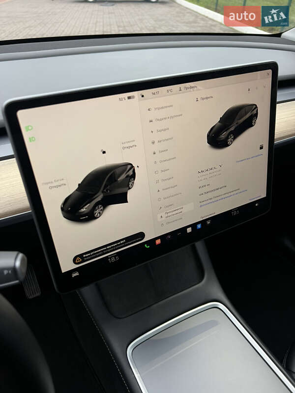 Внедорожник / Кроссовер Tesla Model Y 2022 в Киеве