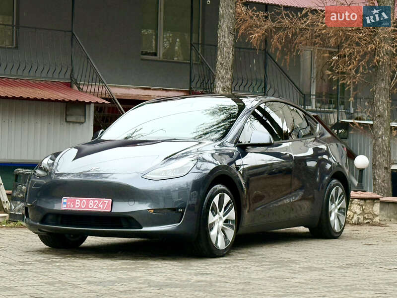 Внедорожник / Кроссовер Tesla Model Y 2023 в Тернополе фото 3 Внедорожник / Кроссовер Tesla Model Y 2023 в Тернополе