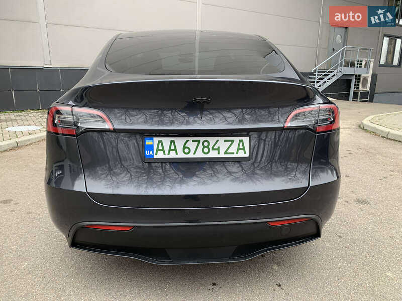 Внедорожник / Кроссовер Tesla Model Y 2024 в Киеве