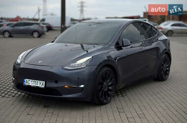 Внедорожник / Кроссовер Tesla Model Y 2020 в Луцке