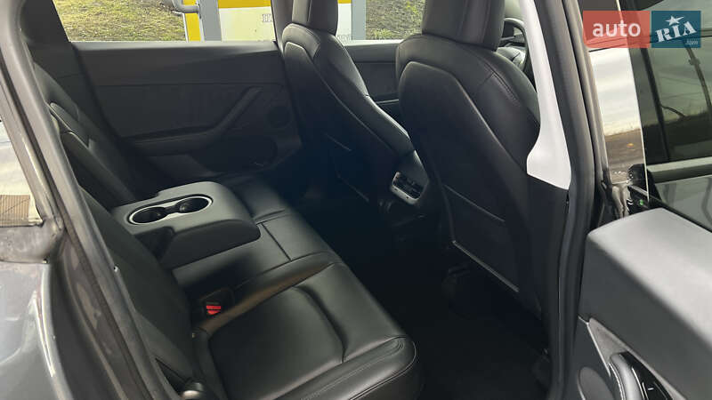 Позашляховик / Кросовер Tesla Model Y 2020 в Луцьку фото 14 Позашляховик / Кросовер Tesla Model Y 2020 в Луцьку