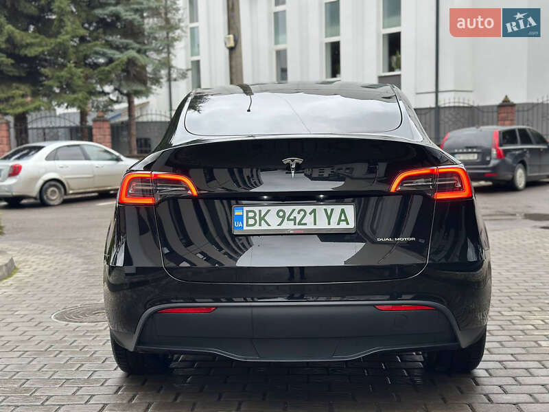 Внедорожник / Кроссовер Tesla Model Y 2024 в Киеве фото 14 Внедорожник / Кроссовер Tesla Model Y 2024 в Киеве