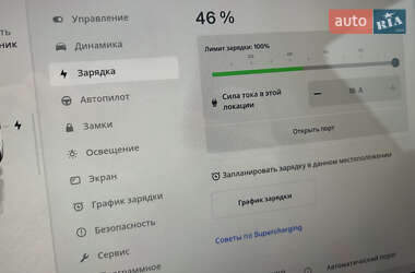 Позашляховик / Кросовер Tesla Model Y 2025 в Києві