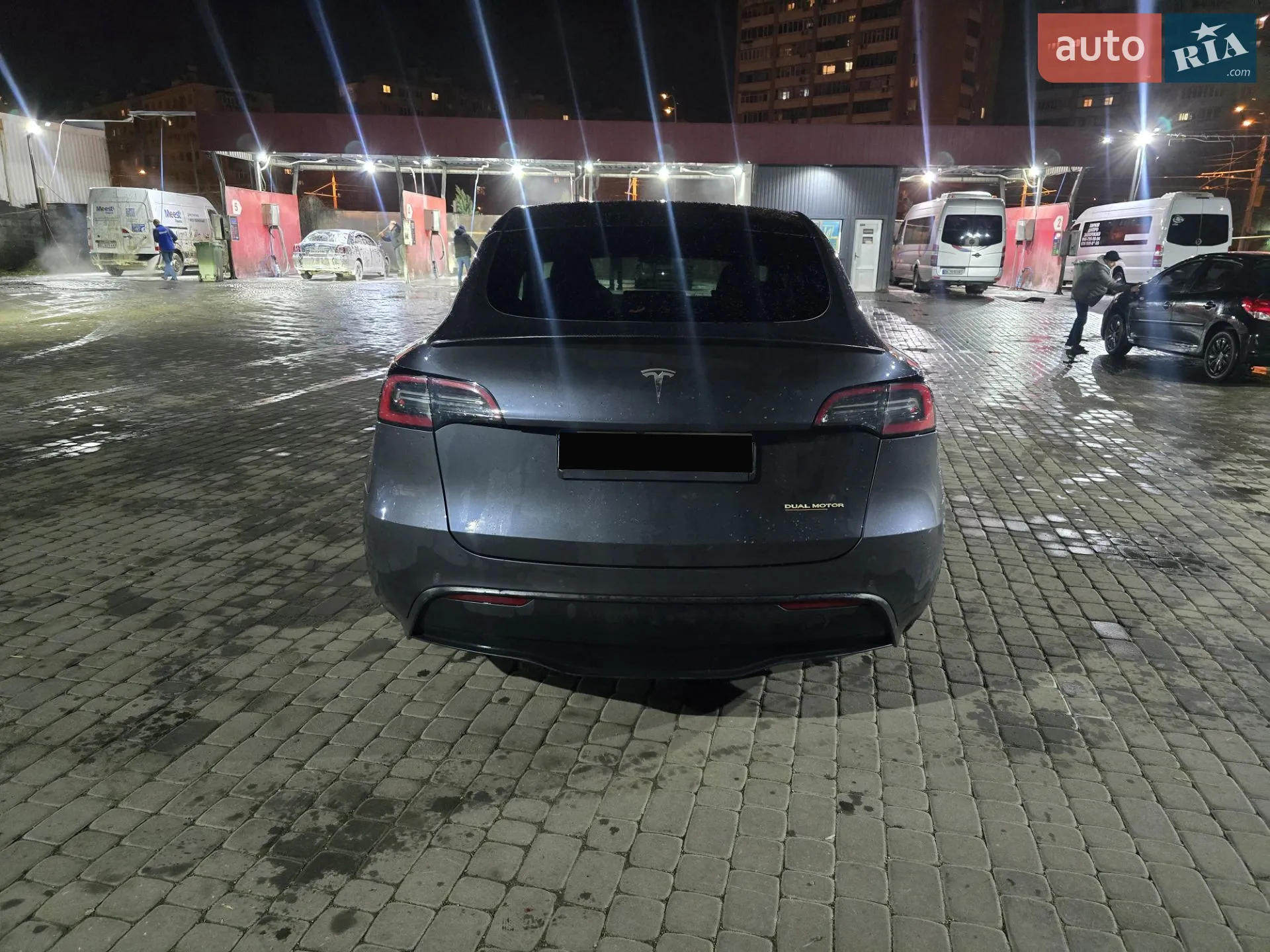 2022 Tesla Model Y - мініатюра 5