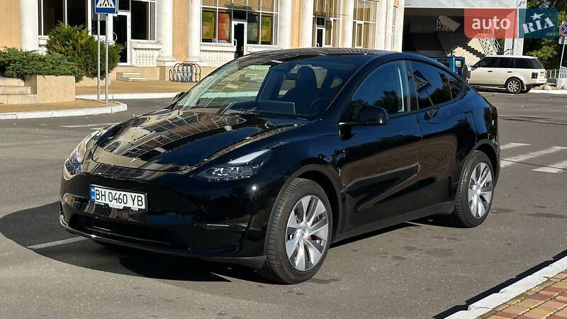 Внедорожник / Кроссовер Tesla Model Y 2024 в Одессе