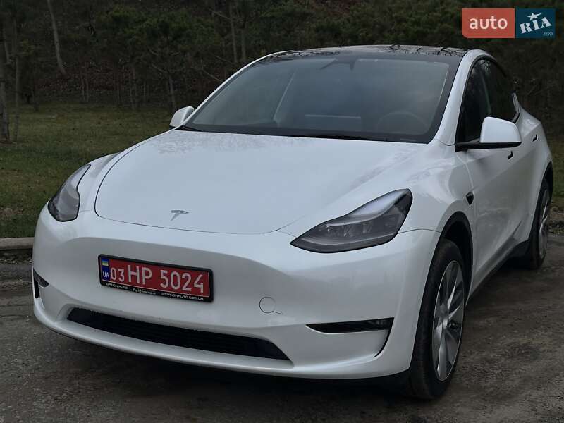 Внедорожник / Кроссовер Tesla Model Y 2023 в Львове