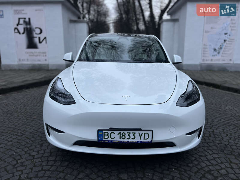 Tesla Model Y 2024 Tesla Model Y 2024