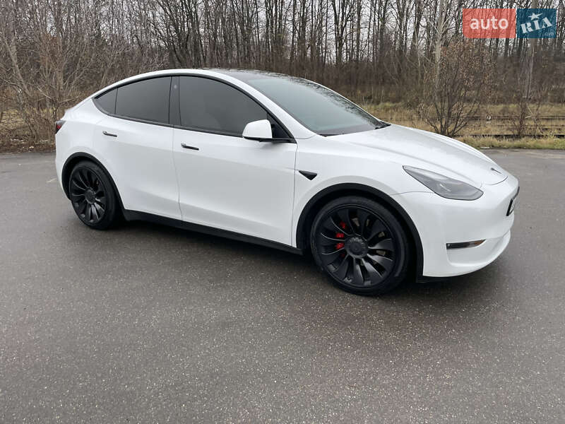 Внедорожник / Кроссовер Tesla Model Y 2022 в Киеве фото 4 Внедорожник / Кроссовер Tesla Model Y 2022 в Киеве