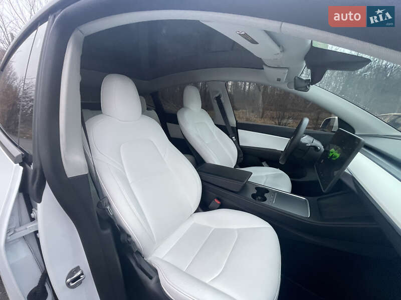 Внедорожник / Кроссовер Tesla Model Y 2022 в Киеве фото 12 Внедорожник / Кроссовер Tesla Model Y 2022 в Киеве