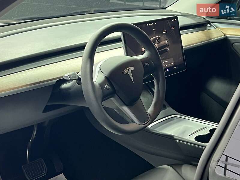 Внедорожник / Кроссовер Tesla Model Y 2023 в Одессе фото 14 Внедорожник / Кроссовер Tesla Model Y 2023 в Одессе
