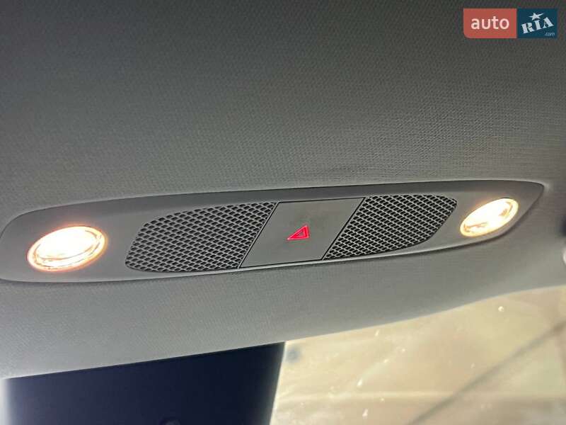 Внедорожник / Кроссовер Tesla Model Y 2023 в Одессе фото 27 Внедорожник / Кроссовер Tesla Model Y 2023 в Одессе