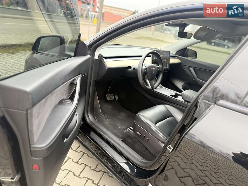 Внедорожник / Кроссовер Tesla Model Y 2021 в Дрогобыче фото 15 Внедорожник / Кроссовер Tesla Model Y 2021 в Дрогобыче