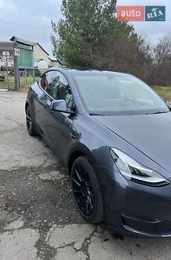 Внедорожник / Кроссовер Tesla Model Y 2021 в Ровно