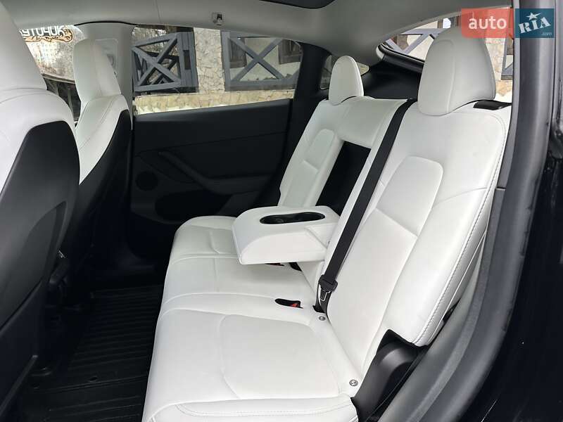 Внедорожник / Кроссовер Tesla Model Y 2023 в Киеве фото 22 Внедорожник / Кроссовер Tesla Model Y 2023 в Киеве