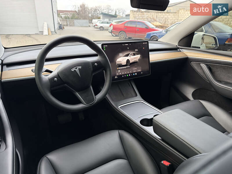 Внедорожник / Кроссовер Tesla Model Y 2022 в Луцке фото 29 Внедорожник / Кроссовер Tesla Model Y 2022 в Луцке