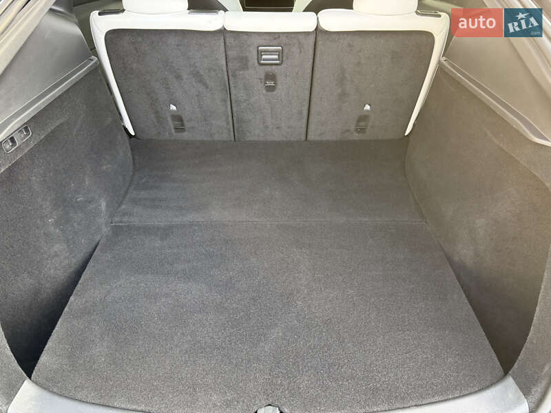 Внедорожник / Кроссовер Tesla Model Y 2023 в Стрые фото 65 Внедорожник / Кроссовер Tesla Model Y 2023 в Стрые