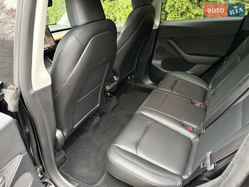 Внедорожник / Кроссовер Tesla Model Y 2022 в Киеве фото 7 Внедорожник / Кроссовер Tesla Model Y 2022 в Киеве