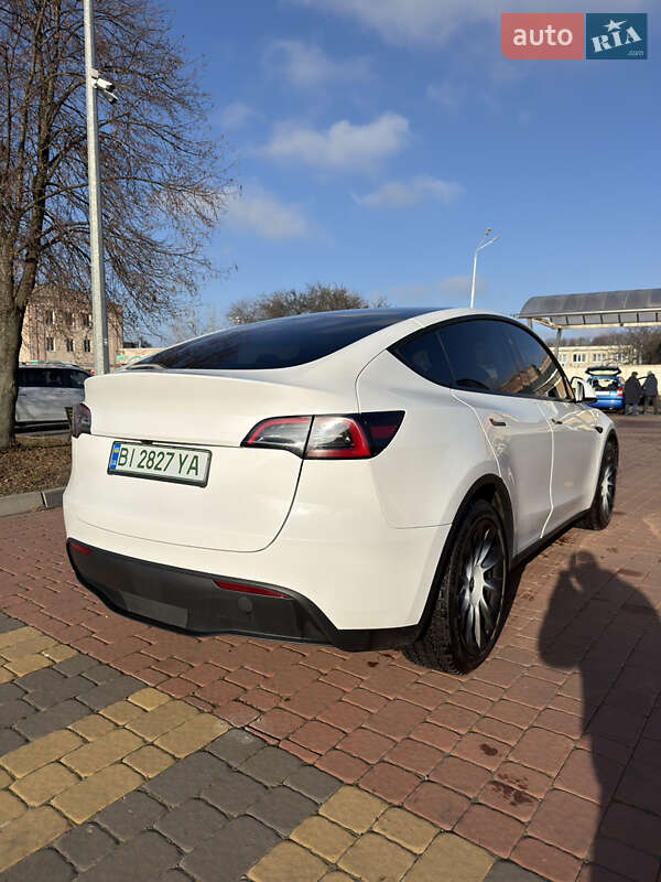 Внедорожник / Кроссовер Tesla Model Y 2023 в Полтаве фото 4 Внедорожник / Кроссовер Tesla Model Y 2023 в Полтаве