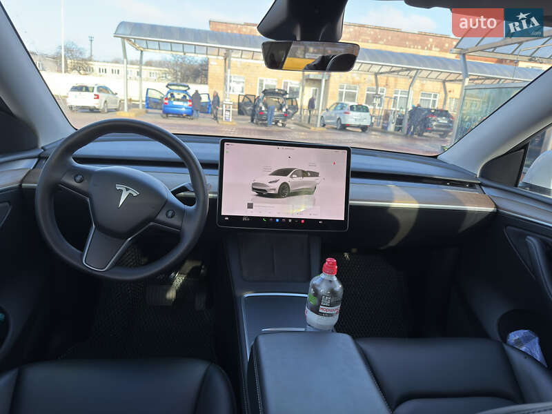 Внедорожник / Кроссовер Tesla Model Y 2023 в Полтаве фото 9 Внедорожник / Кроссовер Tesla Model Y 2023 в Полтаве