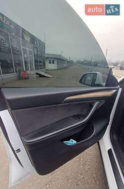 Внедорожник / Кроссовер Tesla Model Y 2022 в Кагарлыке
