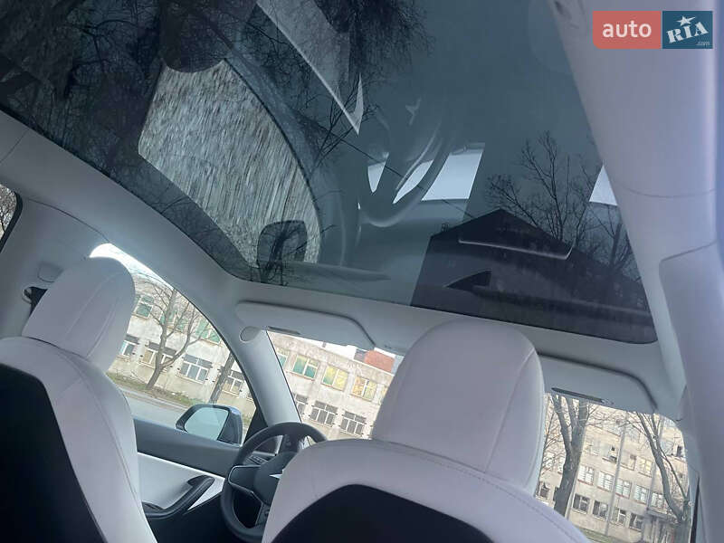 Внедорожник / Кроссовер Tesla Model Y 2021 в Днепре фото 10 Внедорожник / Кроссовер Tesla Model Y 2021 в Днепре