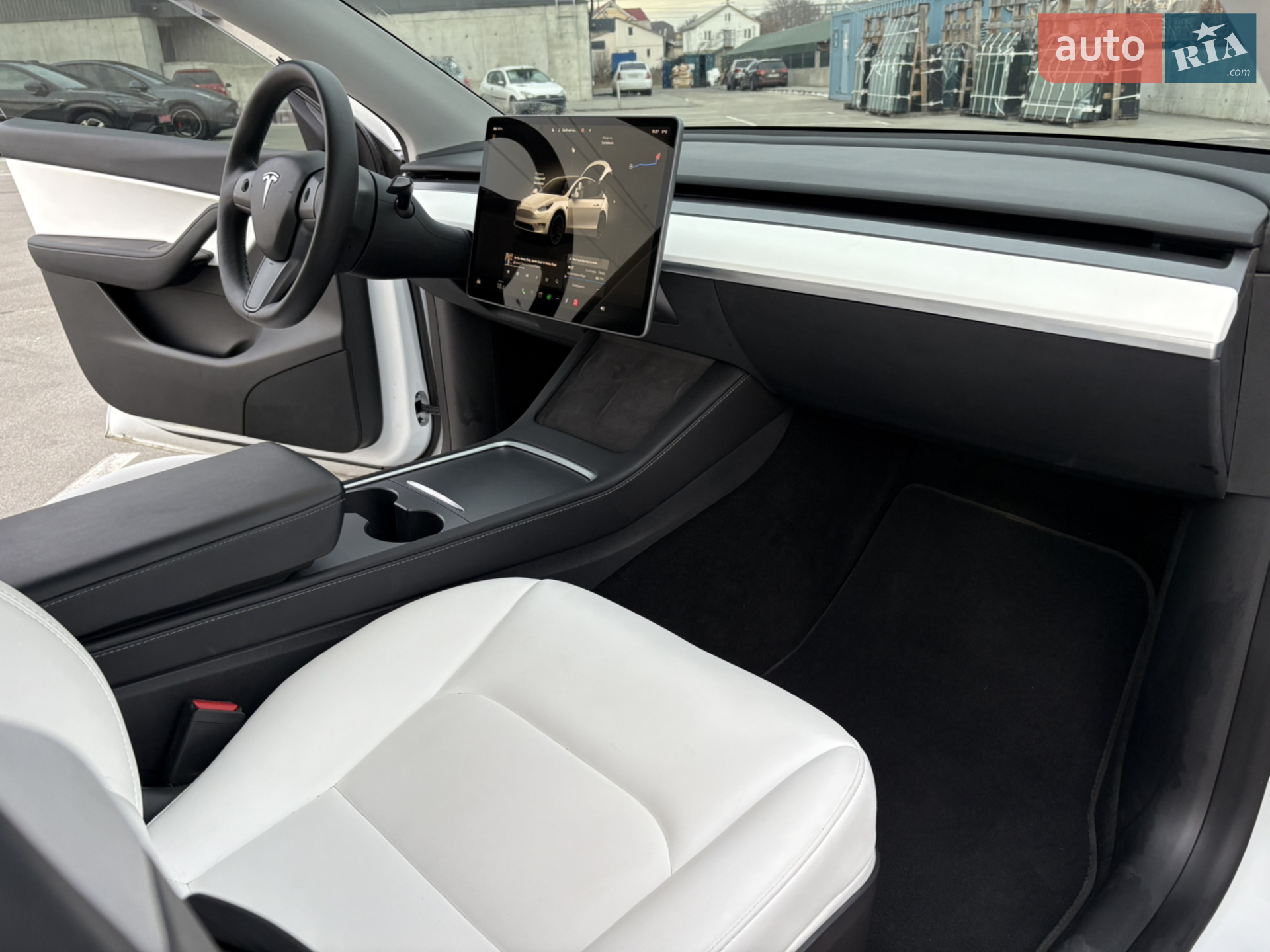 2022 Tesla Model Y - мініатюра 16