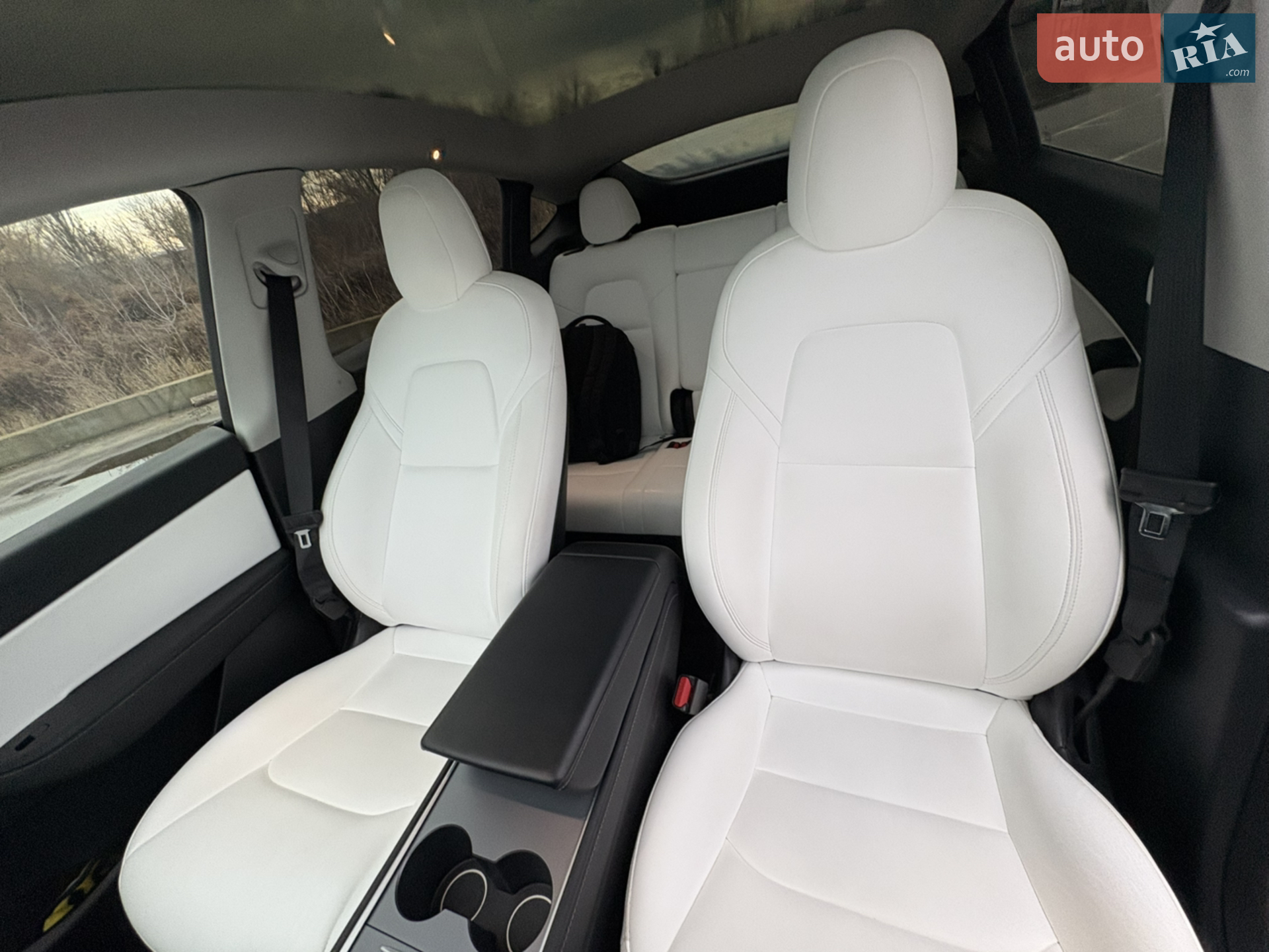 2022 Tesla Model Y - мініатюра 18