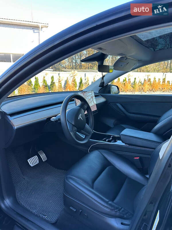 Внедорожник / Кроссовер Tesla Model Y 2020 в Луцке фото 10 Внедорожник / Кроссовер Tesla Model Y 2020 в Луцке