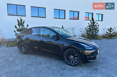 Внедорожник / Кроссовер Tesla Model Y 2020 в Луцке