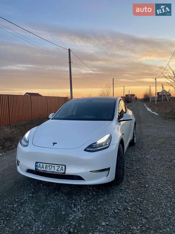 Tesla Model Y 2021 Tesla Model Y 2021