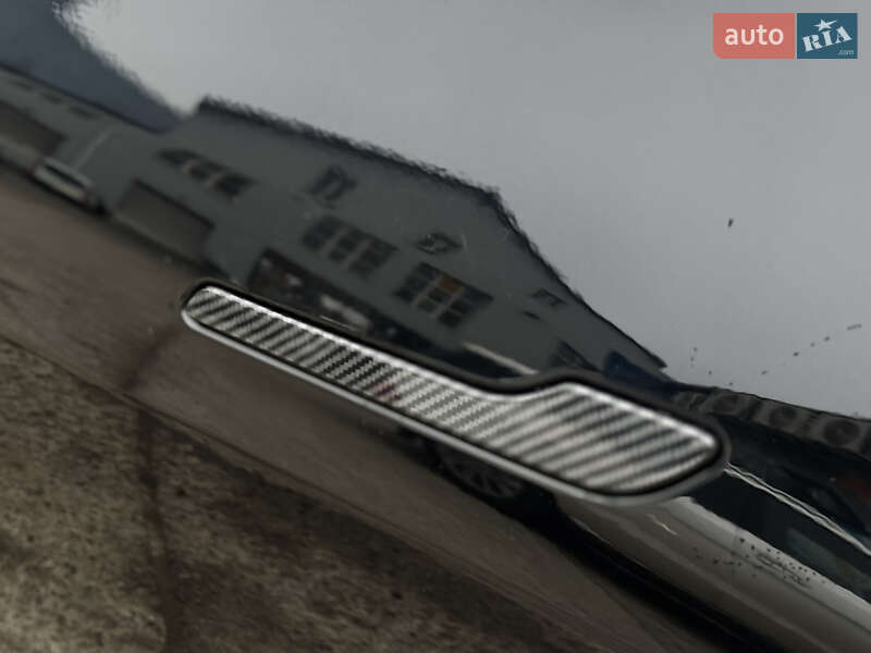 Внедорожник / Кроссовер Tesla Model Y 2021 в Житомире