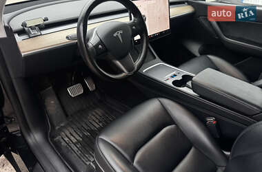 Внедорожник / Кроссовер Tesla Model Y 2021 в Житомире