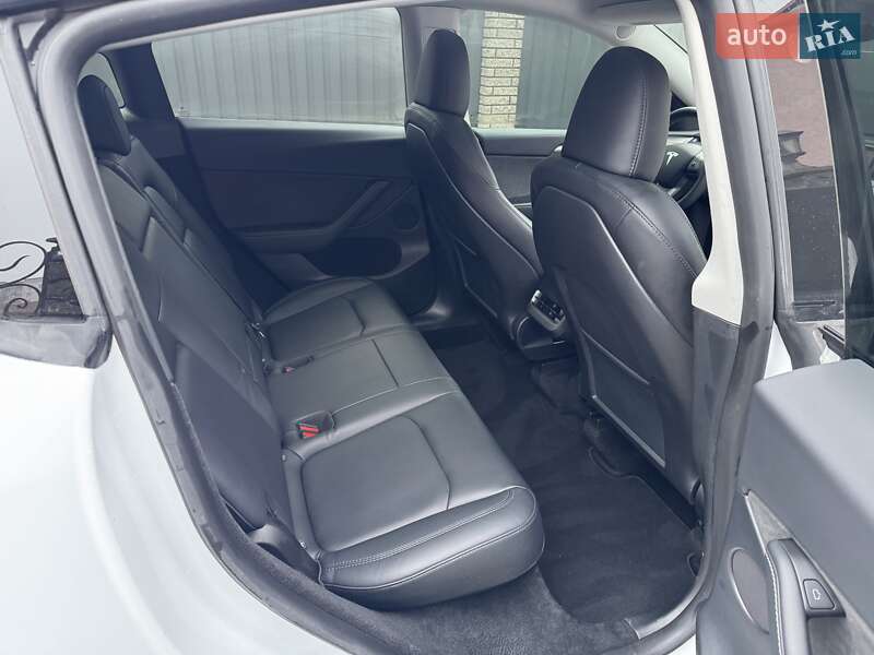 Внедорожник / Кроссовер Tesla Model Y 2023 в Хмельницком фото 10 Внедорожник / Кроссовер Tesla Model Y 2023 в Хмельницком