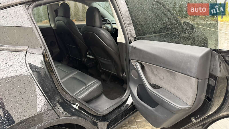 Внедорожник / Кроссовер Tesla Model Y 2020 в Луцке фото 27 Внедорожник / Кроссовер Tesla Model Y 2020 в Луцке